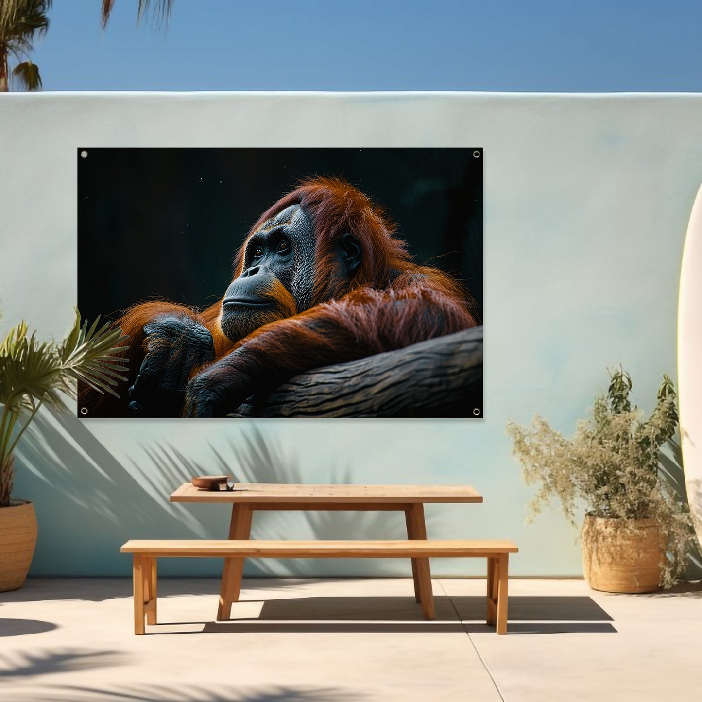 Serene Orang-oetan in Natuurlijke Rust tuinposter