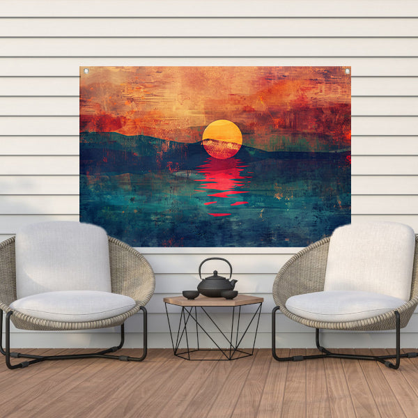 Abstracte kleurrijke zonsondergang over water tuinposter