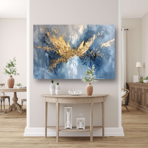 Dynamische abstracte gouden vleugels op blauw poster