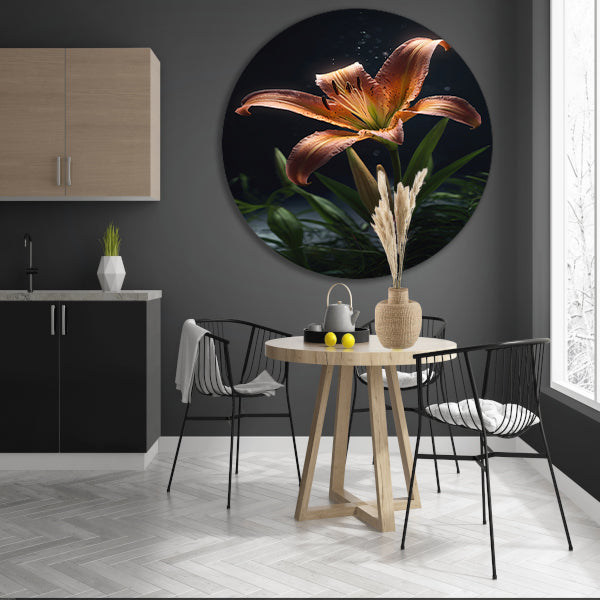 Levendige lelie met waterdruppels close-up aluminium muurcirkel