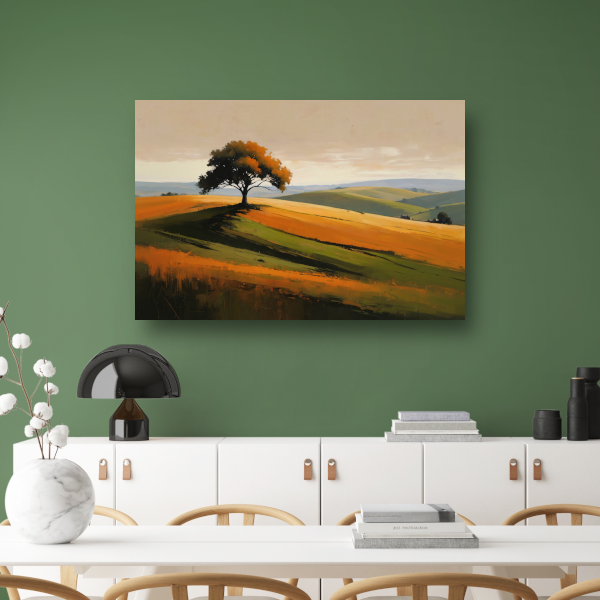 Solitaire boom tegen kleurrijke heuvellandschap poster