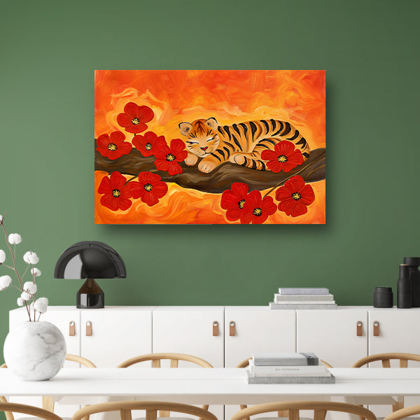 Slapende tijger omringd door rode bloemen canvas