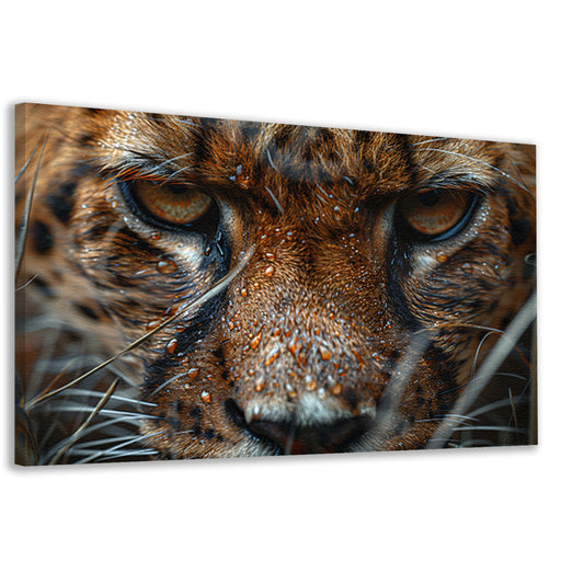 Close-up van natte luipaard met intense blik canvas