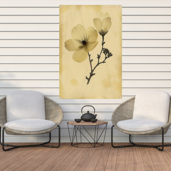 Elegante Bloemen in Sepia op Crème Achtergrond tuinposter