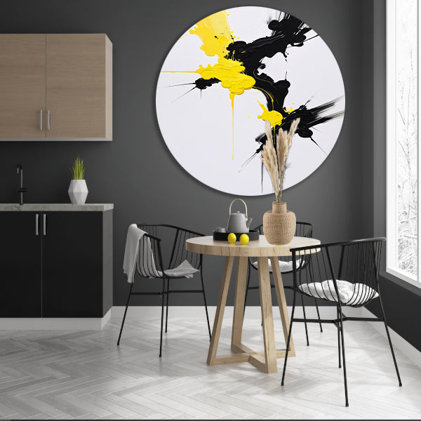 Abstracte dynamiek in zwart en geel aluminium muurcirkel