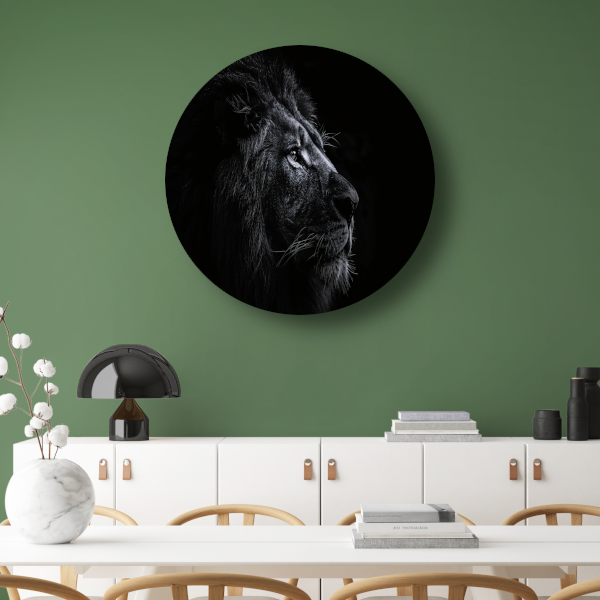 Koninklijke leeuw in zwart-wit portret aluminium muurcirkel