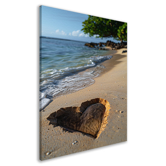 Houten Hart op Verlaten Strand canvas