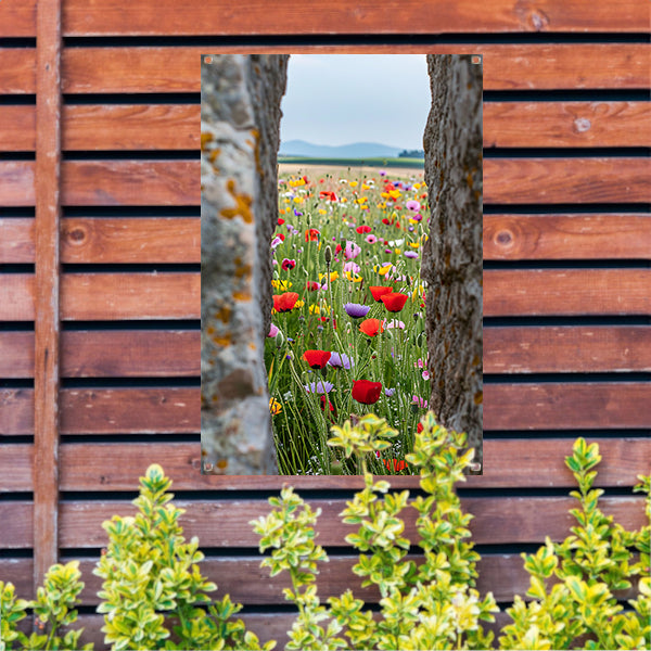 Kleurrijke Bloemenweide tussen Oude Bomen tuinposter