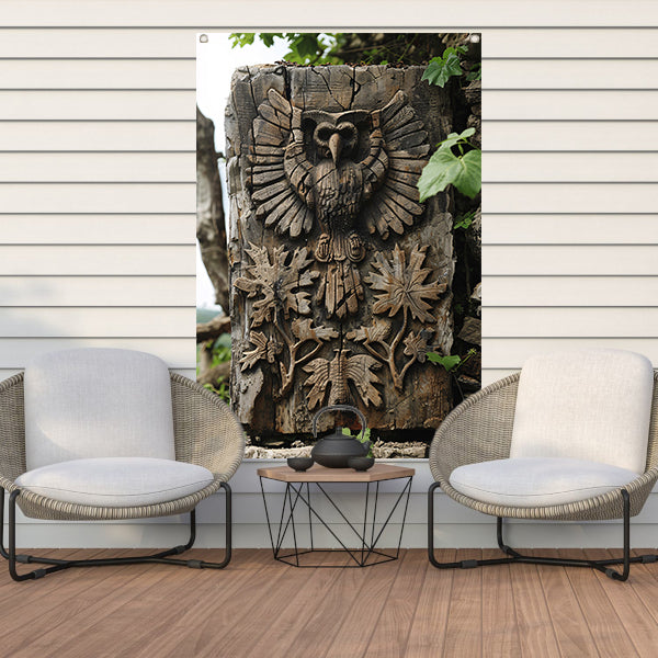 Houtsnijwerk van Uil met Planten tuinposter
