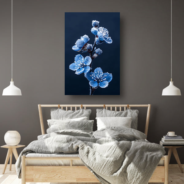 Blauwe bloemen met ijskristallen in close-up canvas