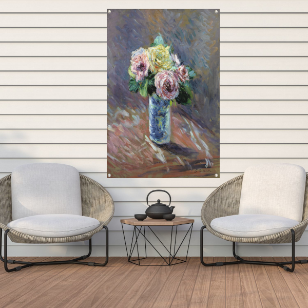 Gele en rode rozen in een kristallen vaas - Gustave Caillebotte tuinposter