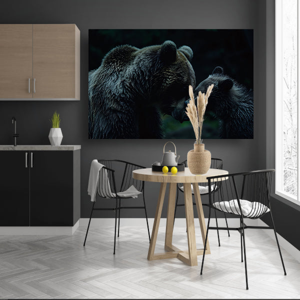 Intiem moment tussen beren in bos poster
