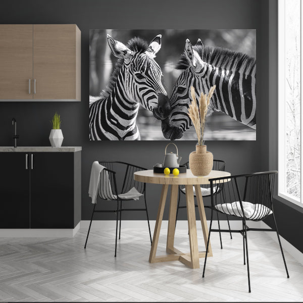 Intiem moment tussen twee zebras canvas