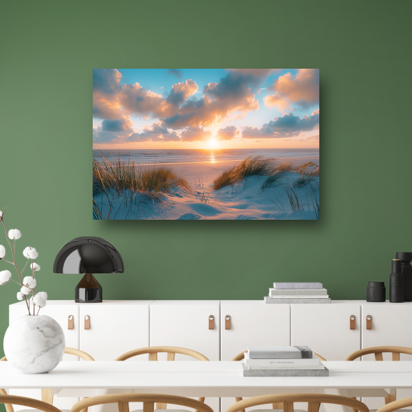 Betoverende zonsopgang op een rustig zandstrand canvas