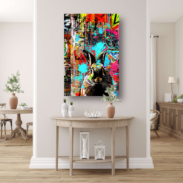 Kleurrijk graffiti konijn op abstract achtergrond poster