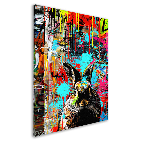Kleurrijk graffiti konijn op abstract achtergrond canvas