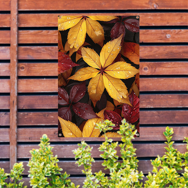 Kleurrijk herfstbladeren met waterdruppels tuinposter
