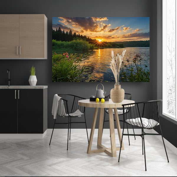 Adembenemende zonsondergang bij rustig meer poster