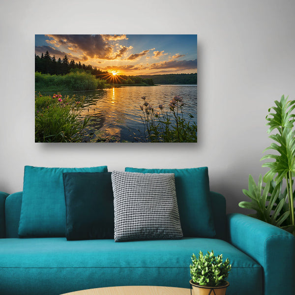 Adembenemende zonsondergang bij rustig meer poster