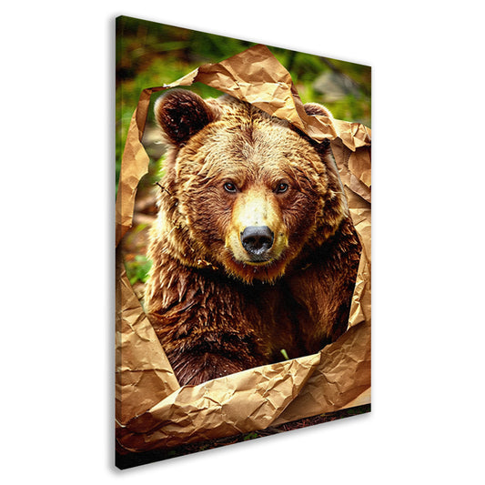 Bruine beer doorbreekt papier canvas