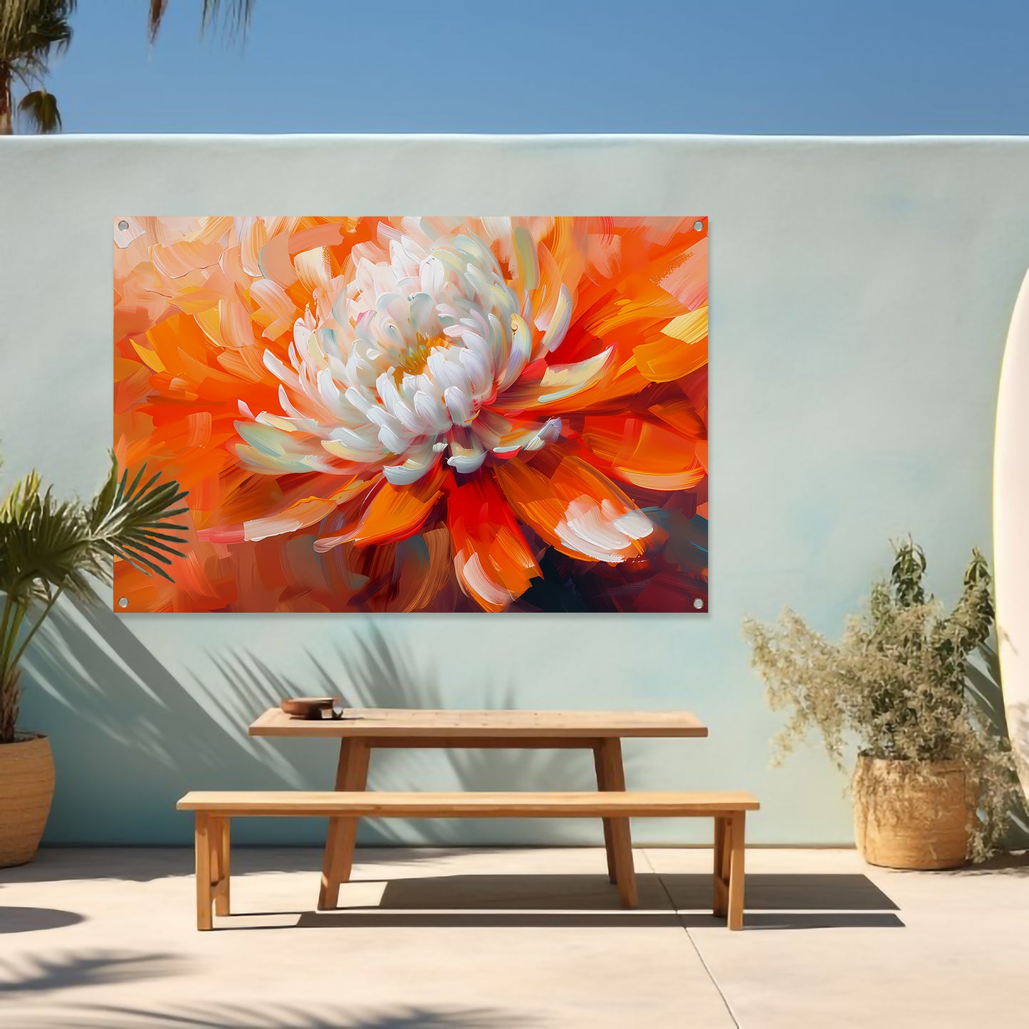 Abstracte schilderij van een oranje en witte bloem tuinposter
