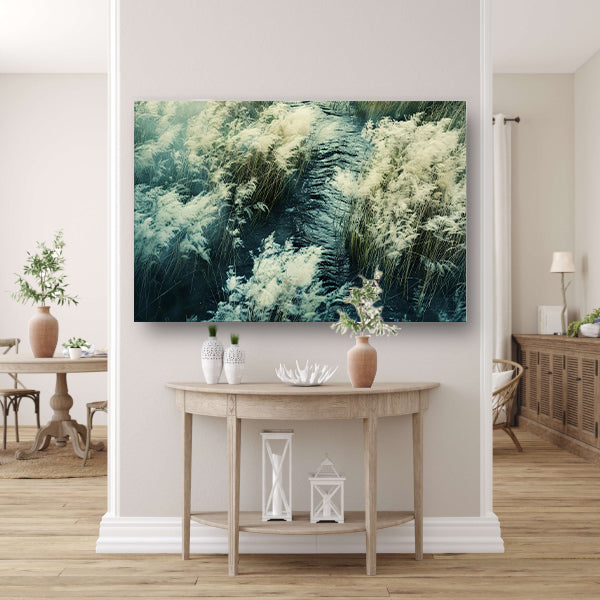 Beek door graslanden met rustgevend waterposter