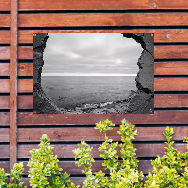 Horizon door een ruwe muuropening tuinposter