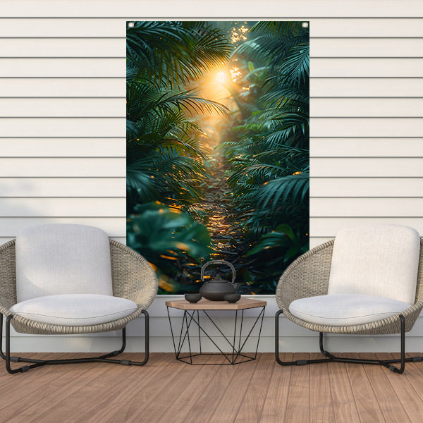 Zonnig pad door weelderig regenwoud tuinposter