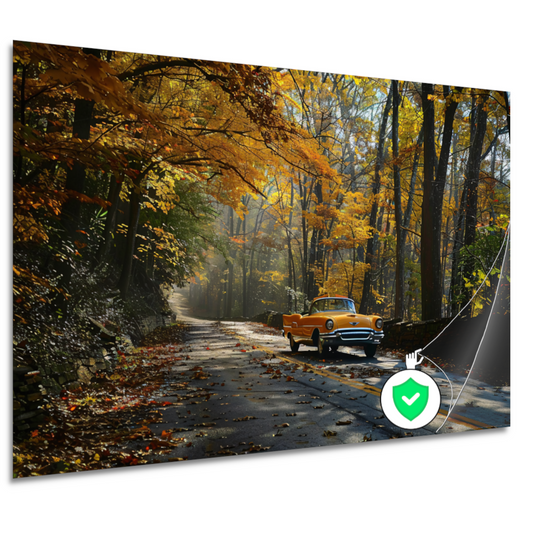 Gele auto in boslandschap poster