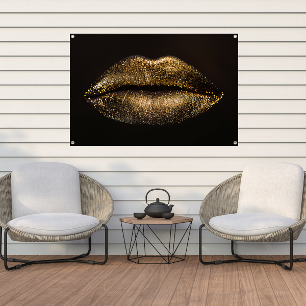 Gouden glitterlippen in close-up portret tuinposter