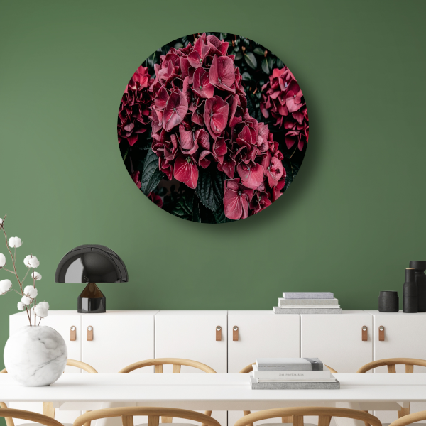 Sfeervolle rode bloemen aluminium muurcirkel