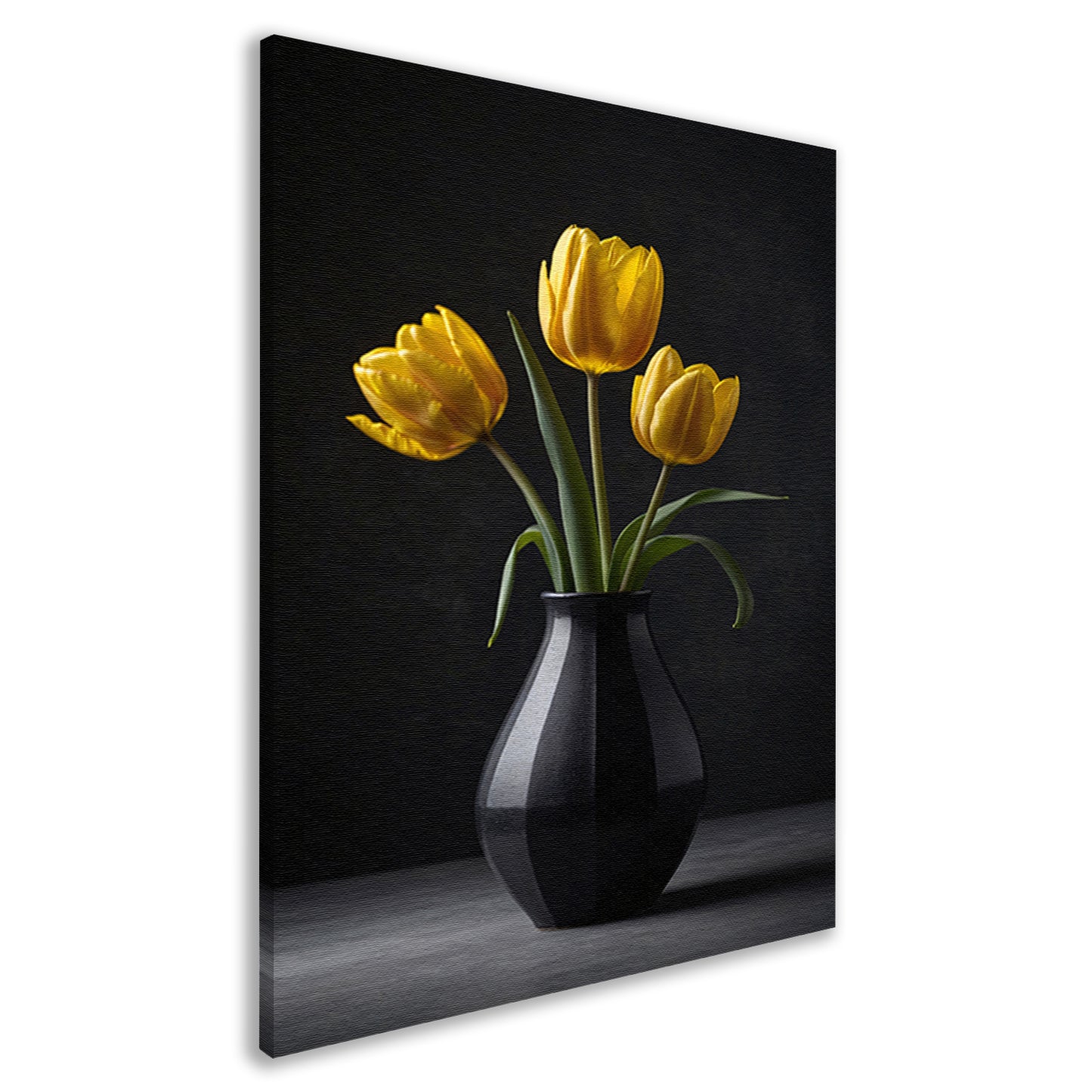 Gele tulpen in een elegante zwarte vaas canvas