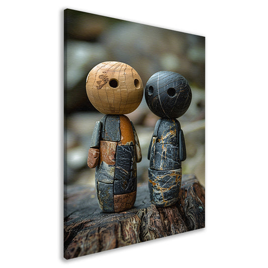 Twee Stenen Figuren op Boomstronk canvas