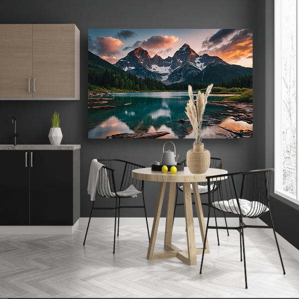 Adembenemend Berglandschap met Spiegelend Meer poster