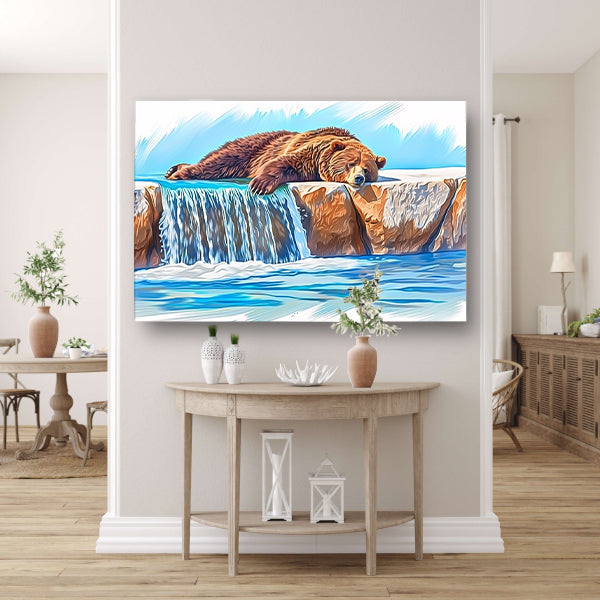 Beer rustend op waterval in natuur acrylglas