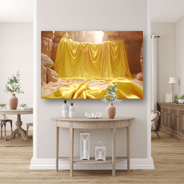 Gele doek in natuurlijke grot omgeving canvas
