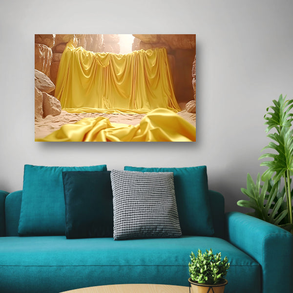 Gele doek in natuurlijke grot omgeving canvas