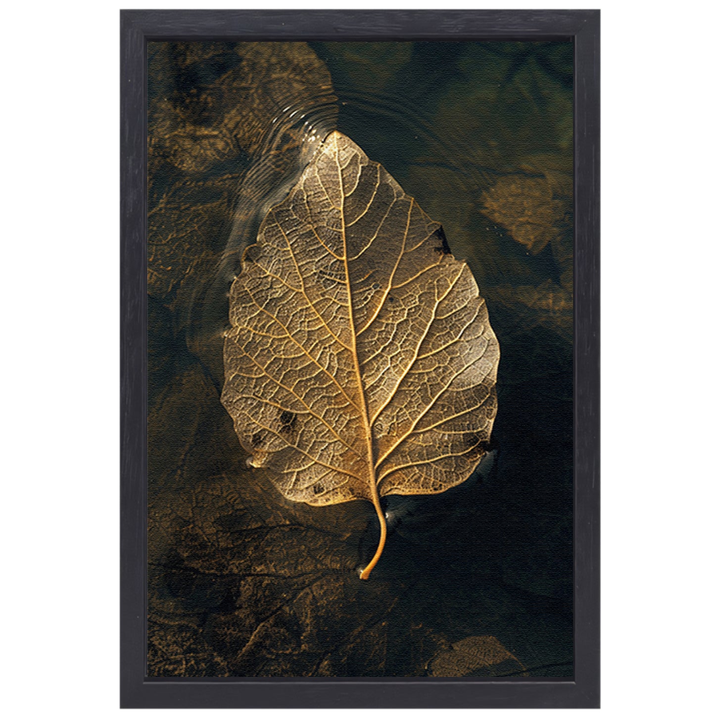 Blad met gouden nerven drijft op donker water canvas met baklijst