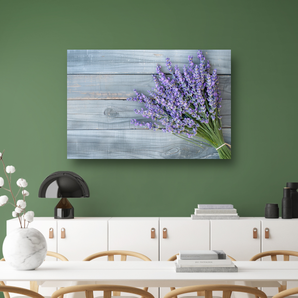 Lavendel op houten tafel canvas