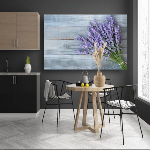 Lavendel op houten tafel canvas