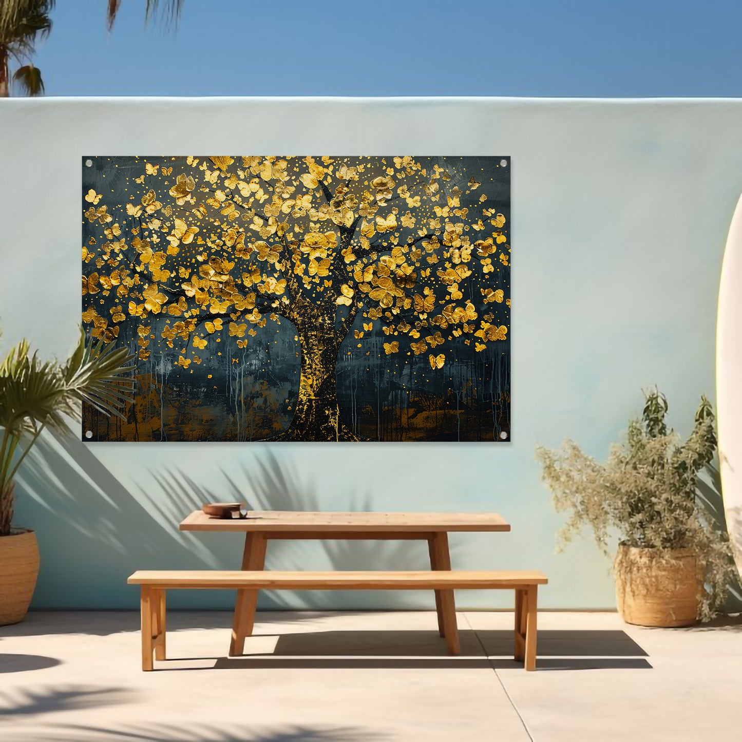 Schitterende gouden boom met bladeren tuinposter
