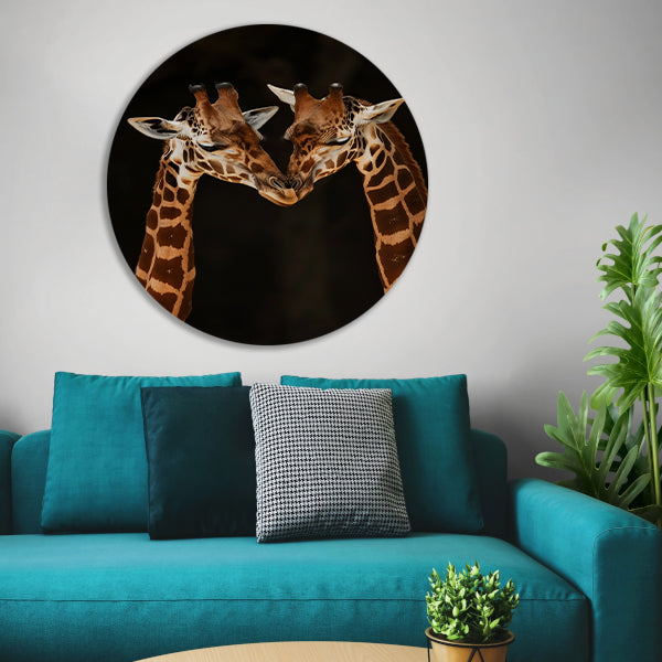 Twee giraffen tegen donkere achtergrond aluminium muurcirkel