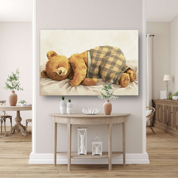 Slapende beer onder geruite deken poster