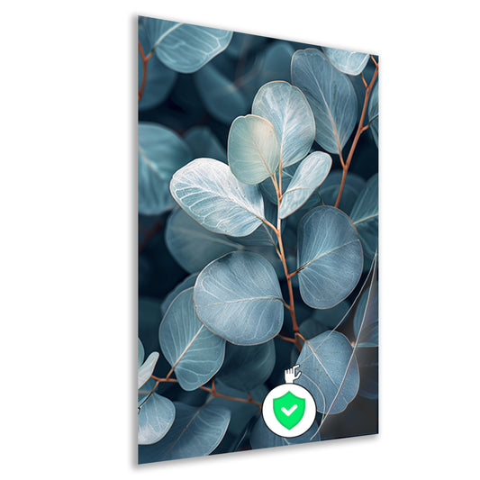 Elegante eucalyptusbladeren in zilveren en blauwe tinten poster