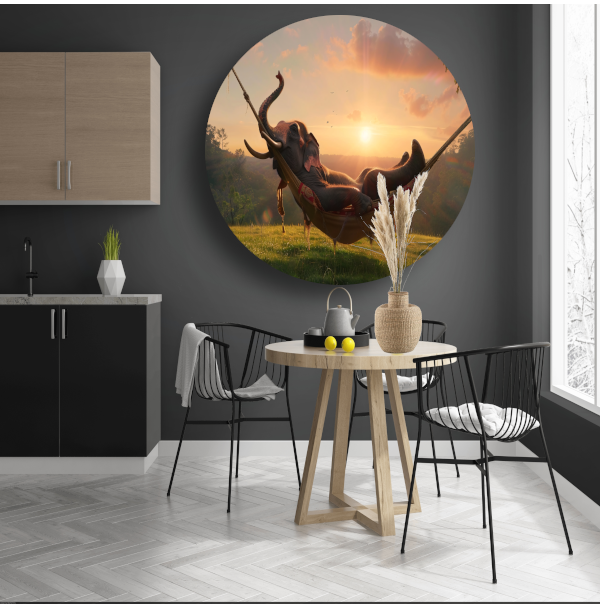 Olifant in een hangmat tijdens zonsondergang aluminium muurcirkel