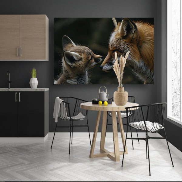 Intiem moment tussen vos en babyvos canvas