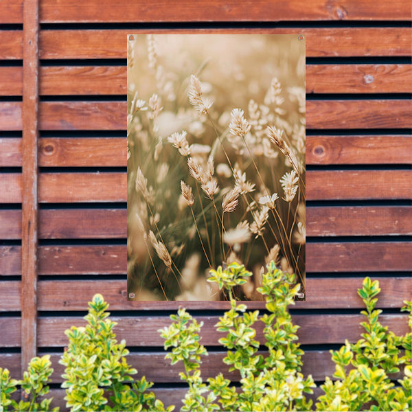 Beige Bloemen in het Veld tuinposter