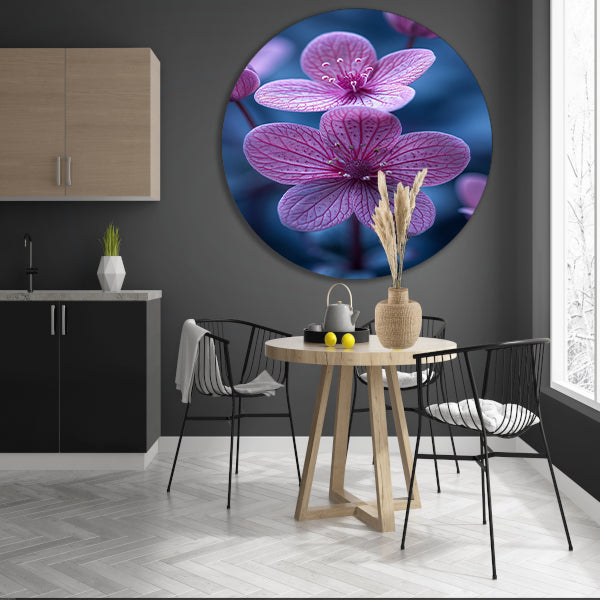 Close-up van roze bloemen in zacht licht aluminium muurcirkel