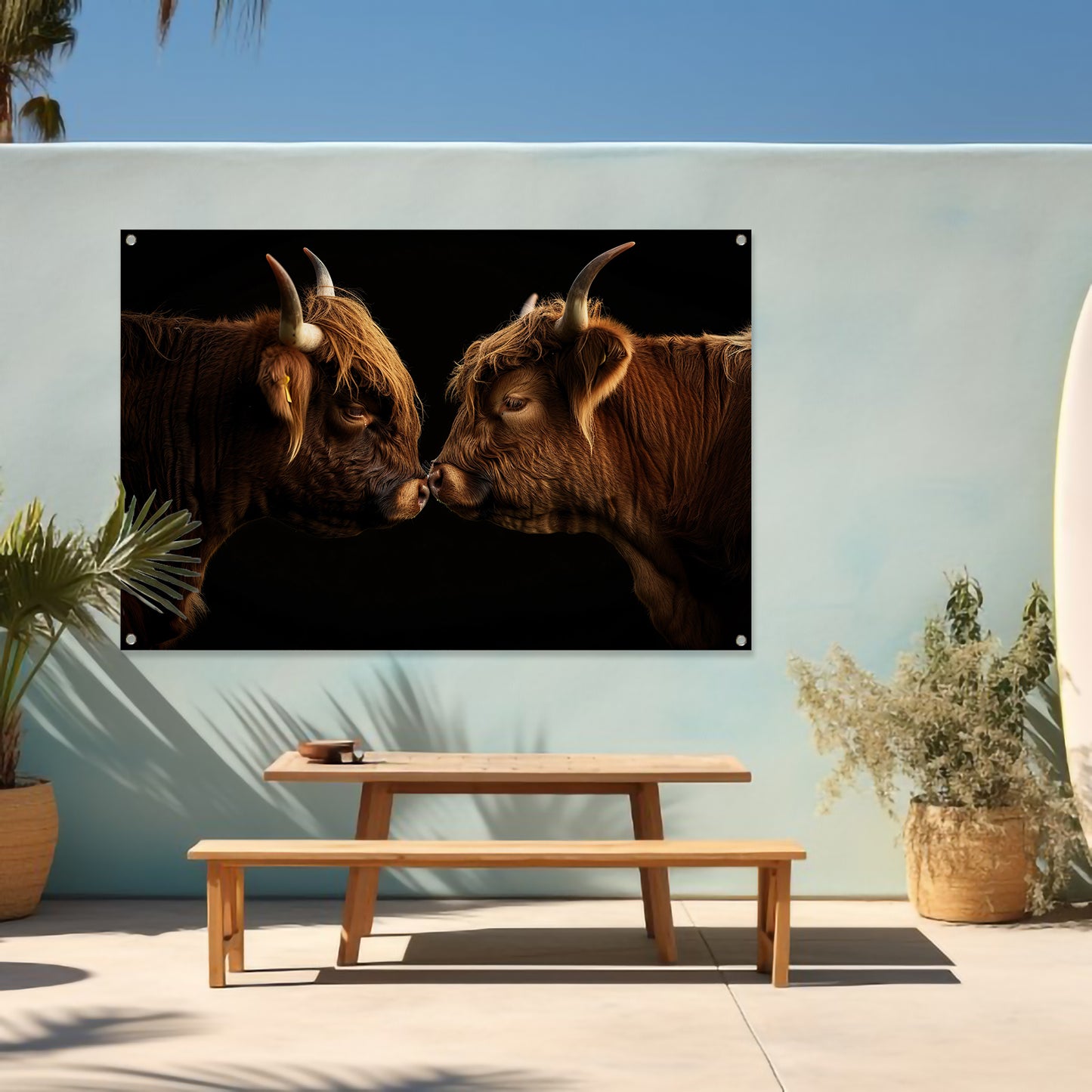 Twee hooglanders neus aan neus tuinposter