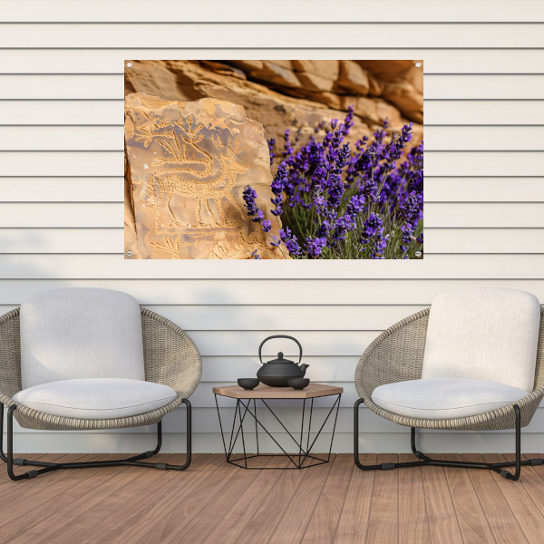 Hert met paarse bloemen gravure tuinposter